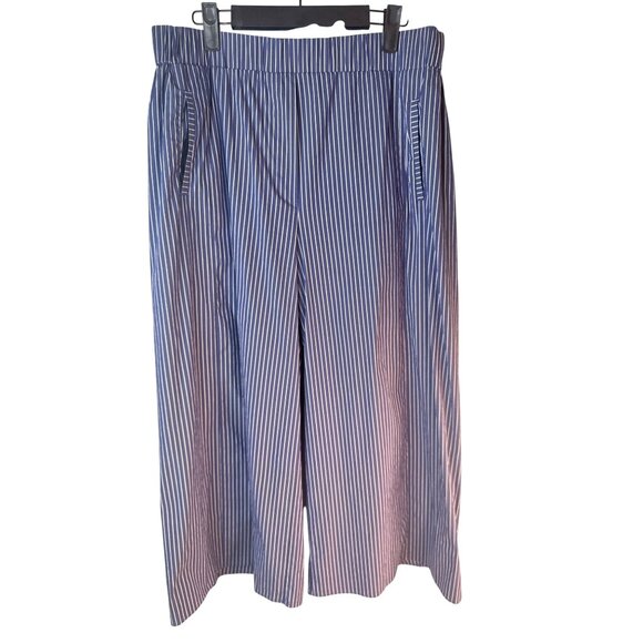2/$30 ZARA Large Woman Blue & White Striped Culottes - Picture 8 of 14